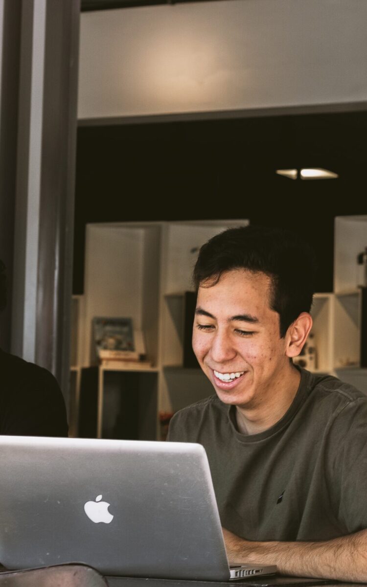 disruptivo-iQ15DTx-63k-unsplash